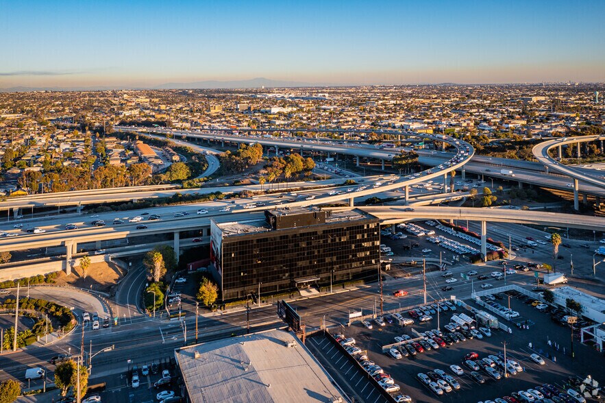 More Photos Of 11222 S La Cienega Blvd, Inglewood Office Residential For Sale
