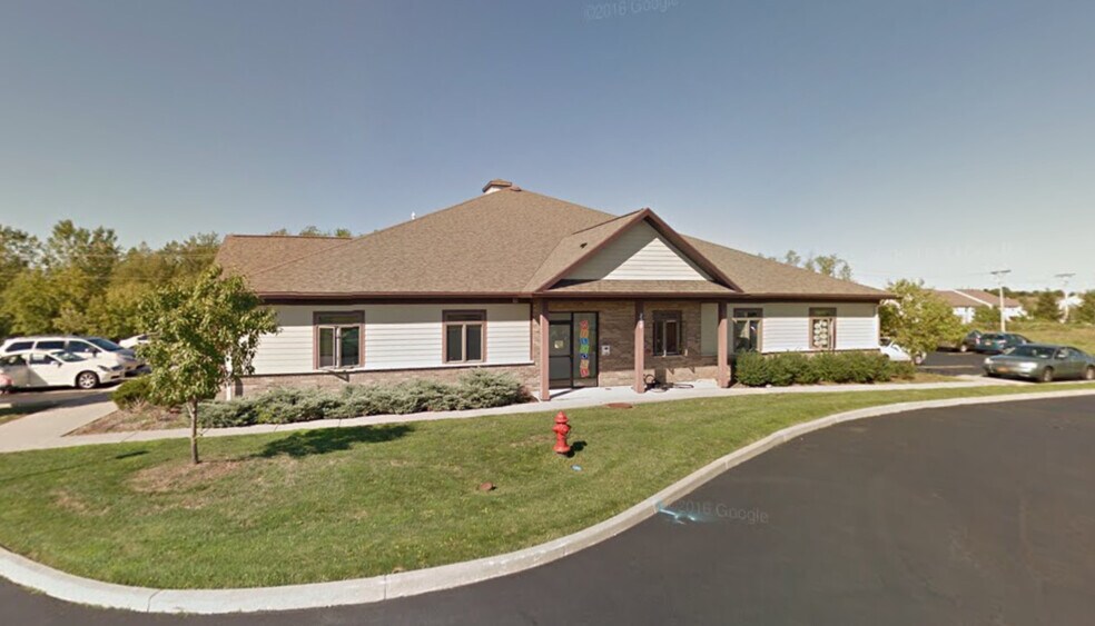 More Photos Of 200 Bram Park Pl, Greece Medical For Sale