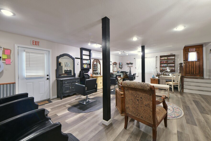 More Photos Of 1900 Arizona Highway 260, Heber Specialty For Sale