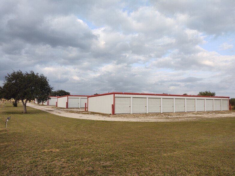 More Photos Of 108 Co 422 rd, Premont Specialty For Sale