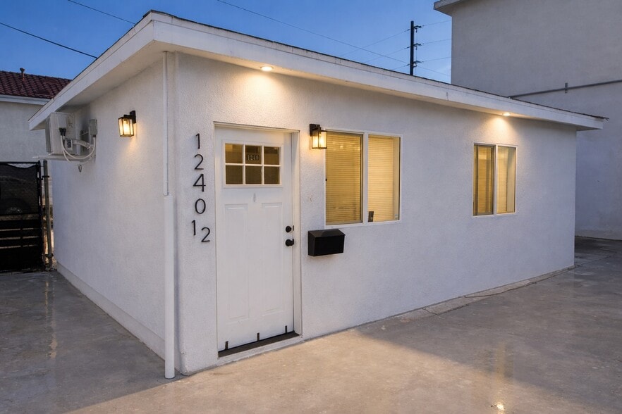 More Photos Of 1236 N Wilmington Blvd, Wilmington Storefront For Lease