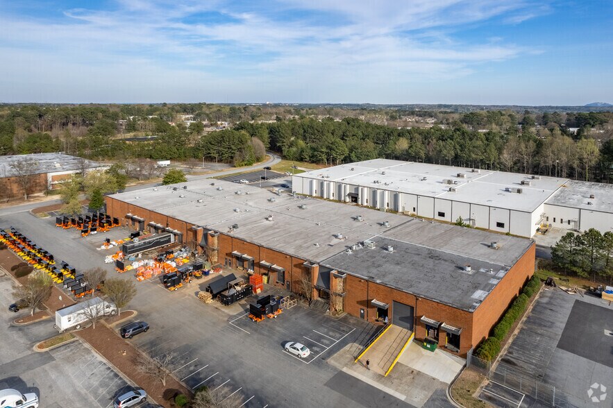 More Photos Of 2775 Bankers Industrial Dr, Atlanta Distribution For Lease