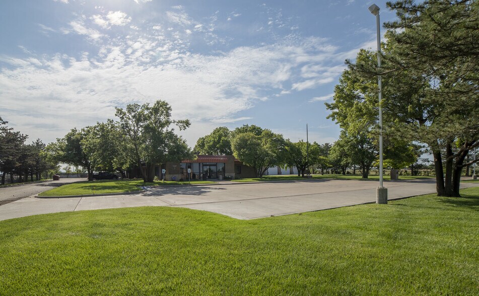 More Photos Of 701 N Price Rd, Pampa Medical For Lease