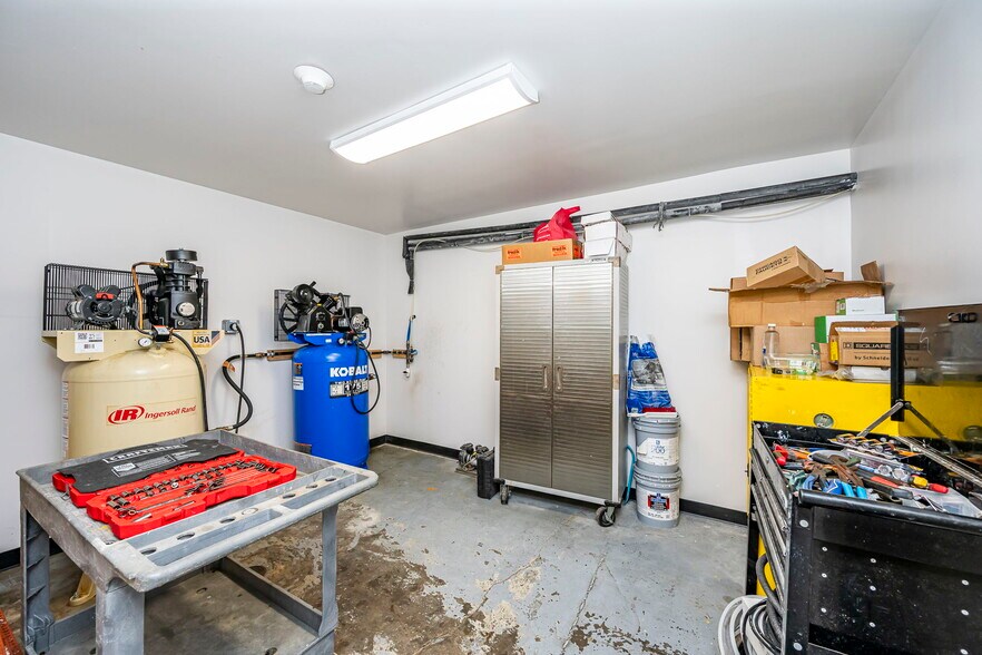 More Photos Of 1508 Brook Rd, Richmond Refrigeration Cold Storage For Sale