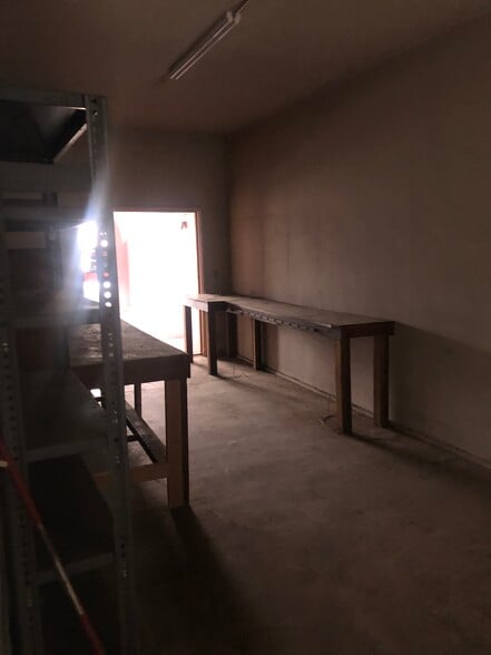 More Photos Of 724-726 S Anaheim Blvd, Anaheim Freestanding For Sale