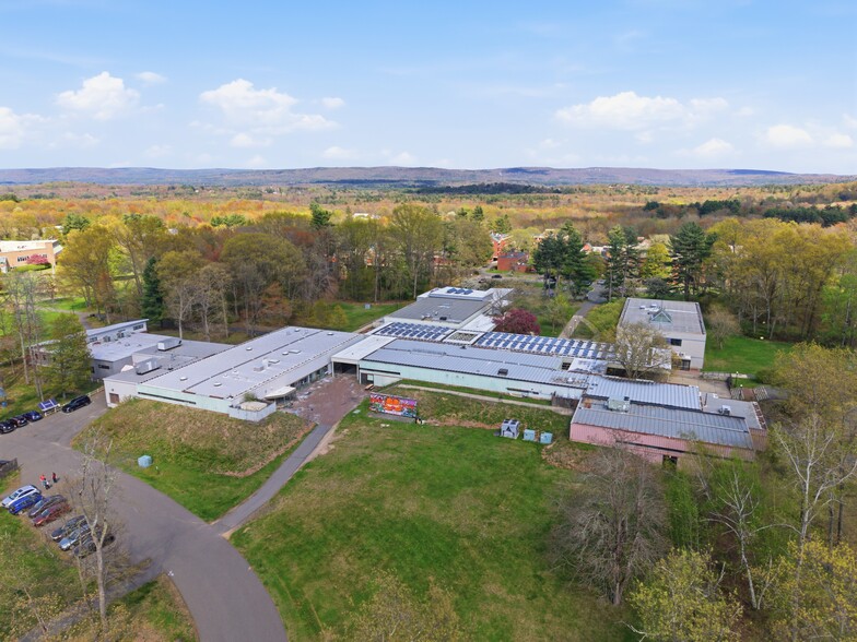 More Photos Of 893 West St, Amherst Schools For Sale