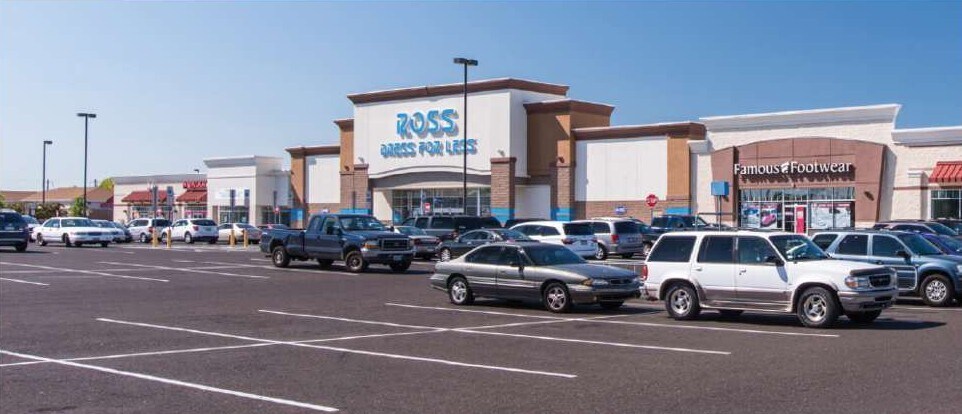 More Photos Of 145-185 Levittown Pky, Levittown Unknown For Lease