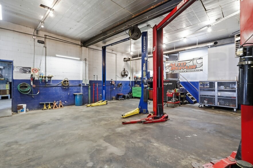 More Photos Of 455 Center Ave, Romney Auto Repair For Sale