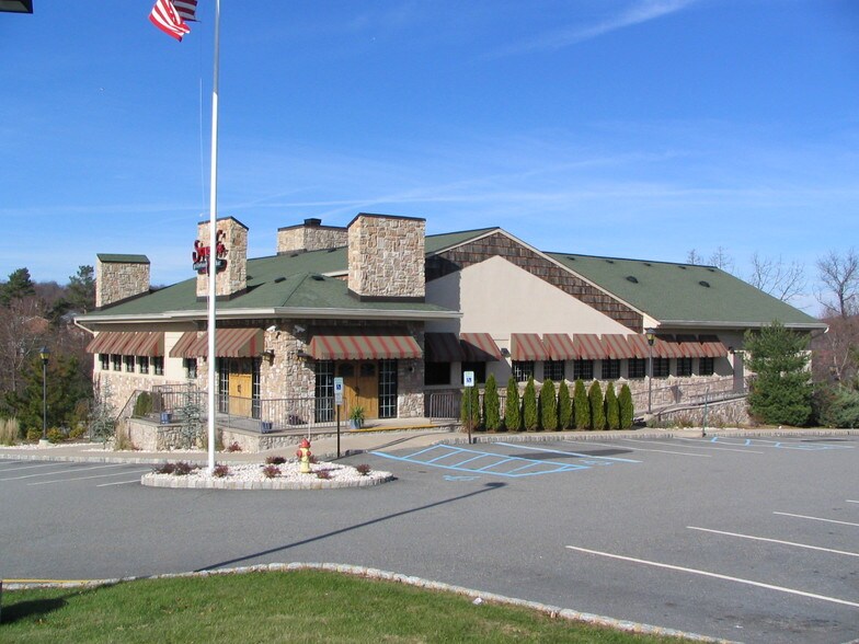 Primary Photo Of 500 State Route 10 W, Randolph Restaurant For Lease