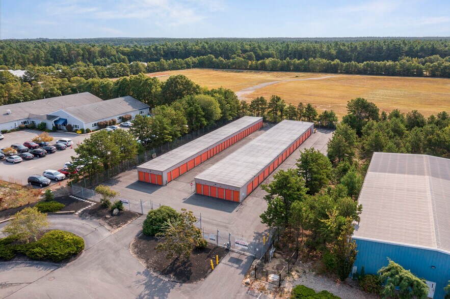 More Photos Of 204R S Meadow Rd, Plymouth Self Storage For Sale