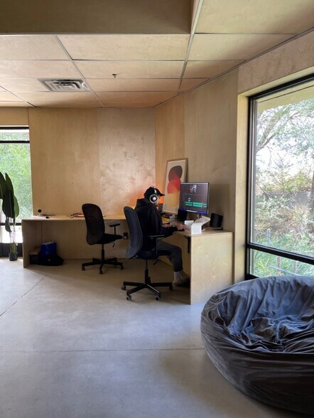 More Photos Of 8371-8395 S 700 W, Midvale Showroom For Lease