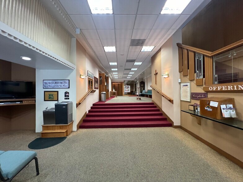 More Photos Of 16517 Bellflower Blvd, Bellflower Specialty For Sale