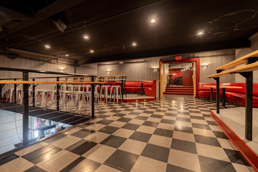 More Photos Of 743 Haywood Rd, Asheville Restaurant For Sale