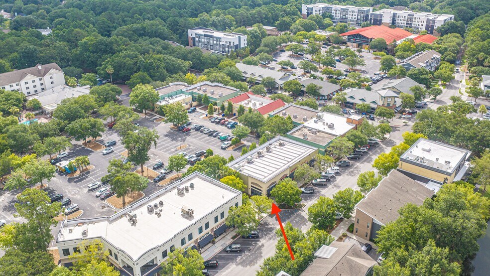 More Photos Of 1956 Long Grove Dr, Mount Pleasant General Retail For Lease