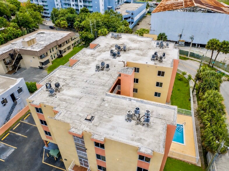 More Photos Of 2400 NW 16th Street Rd, Miami Apartments For Sale