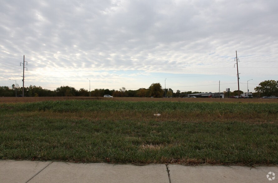 More Photos Of Buckner & 63rd St S, Derby Land For Sale