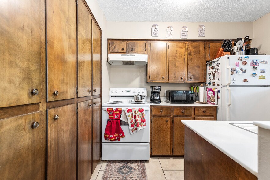 More Photos Of , Alvin Multifamily For Sale