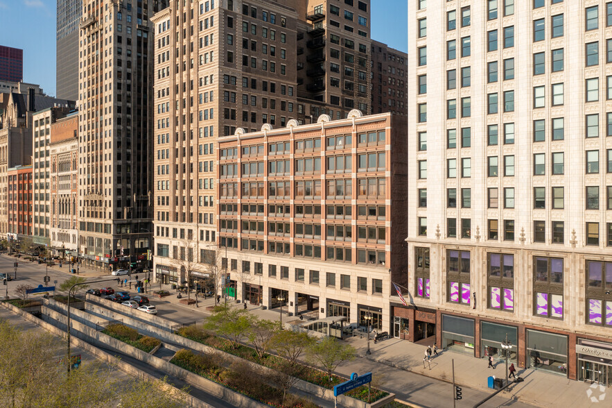 Primary Photo Of 20 N Michigan Ave, Chicago Office For Lease