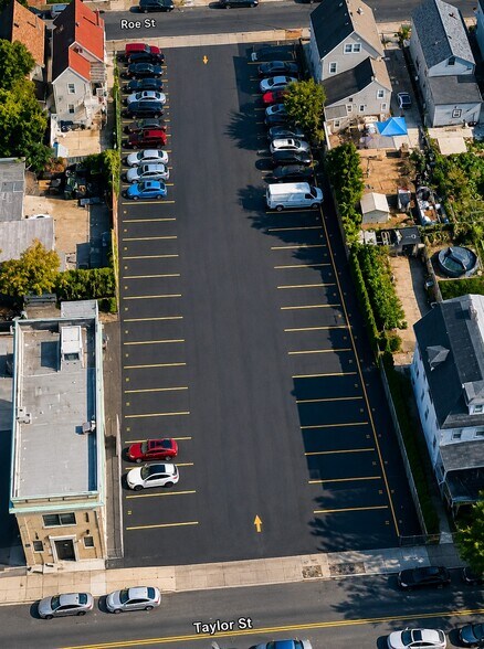 More Photos Of 1214 Castleton Ave, Staten Island Bank For Lease
