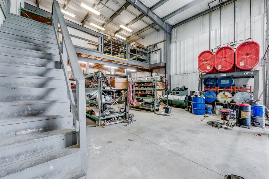 More Photos Of 55 Pleasants Industrial Park, Waverly Warehouse For Sale