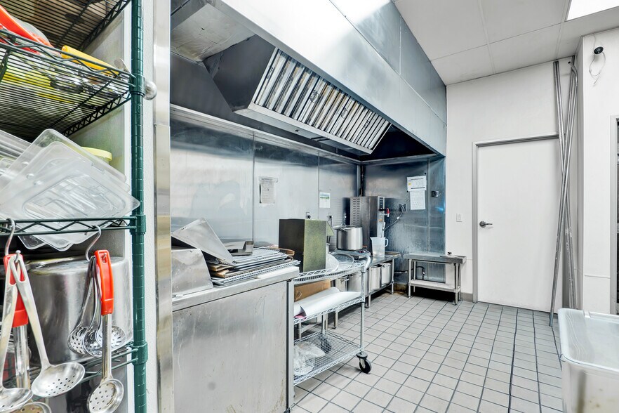 More Photos Of 506 S Myrtle Ave, Monrovia Storefront For Sale