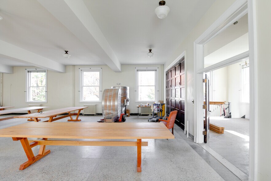 More Photos Of 520 N 25th St, Richmond Lodge Meeting Hall For Lease