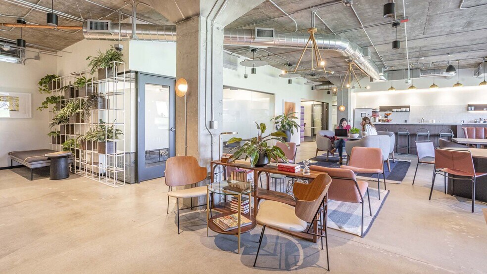 More Photos Of 1700 Montgomery St, San Francisco Coworking Space