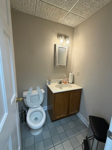 More Photos Of 10615 Judicial Dr, Fairfax Office For Sale