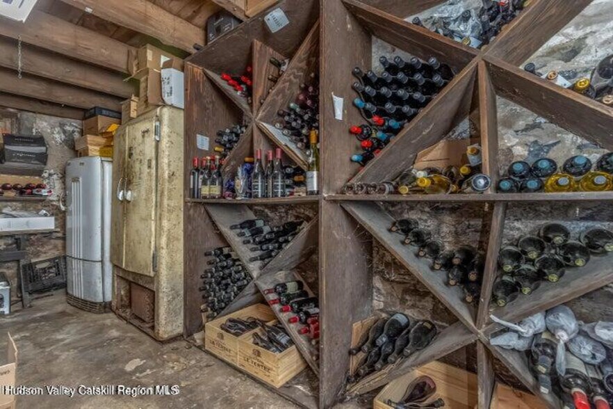 More Photos Of 155 Main St, High Falls Restaurant For Sale