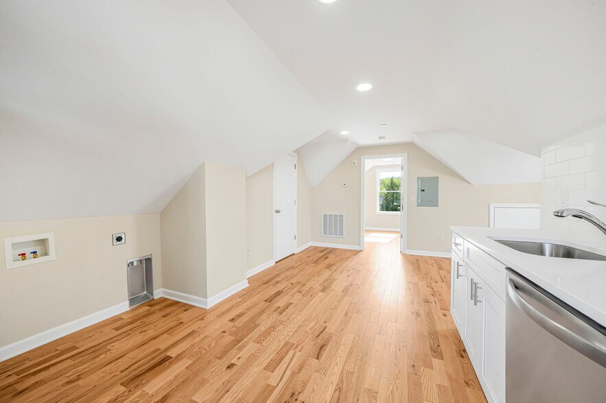 More Photos Of 532 Ringwood Ave, Wanaque Apartments For Sale