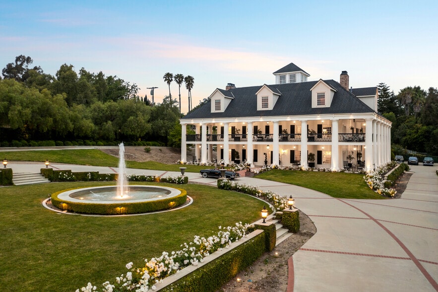 More Photos Of 85 Crestview Ave, Camarillo Lodge Meeting Hall For Sale