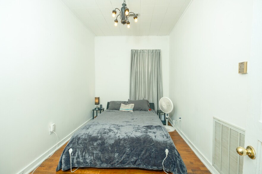 More Photos Of 312 Woodland St, Martin Multifamily For Sale