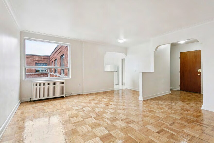More Photos Of 1969 Eglinton Ave W, Toronto Apartments For Sale