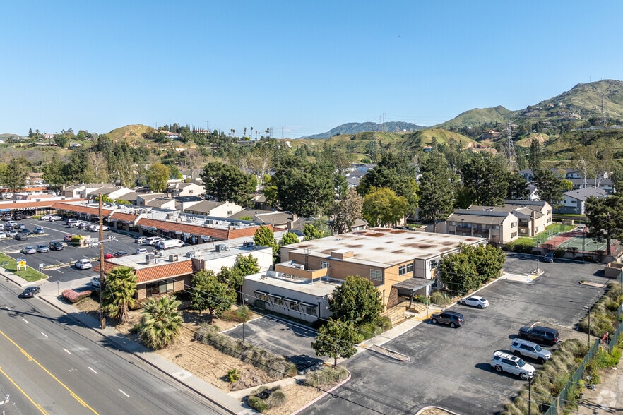 More Photos Of 1550 E Washington St, Colton Medical For Lease