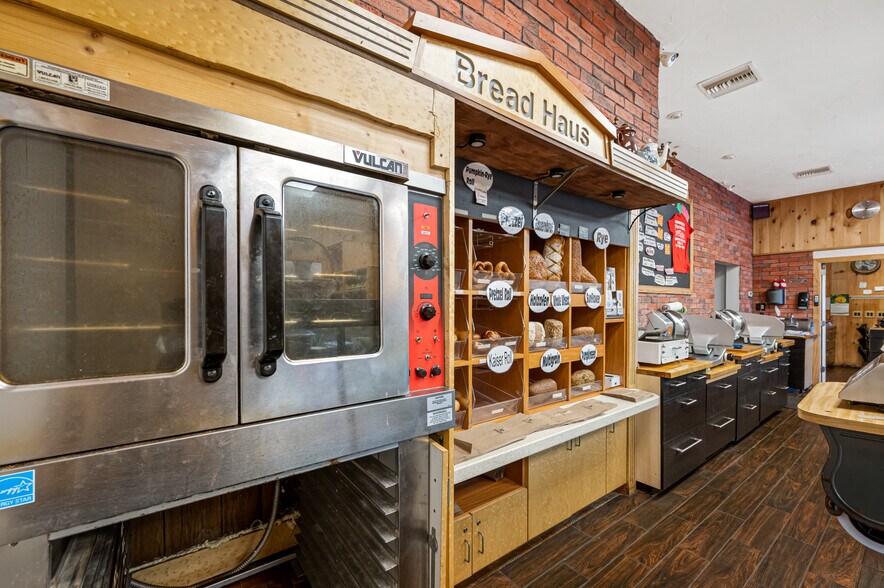 More Photos Of 1995 E Bay Dr, Largo Restaurant For Sale