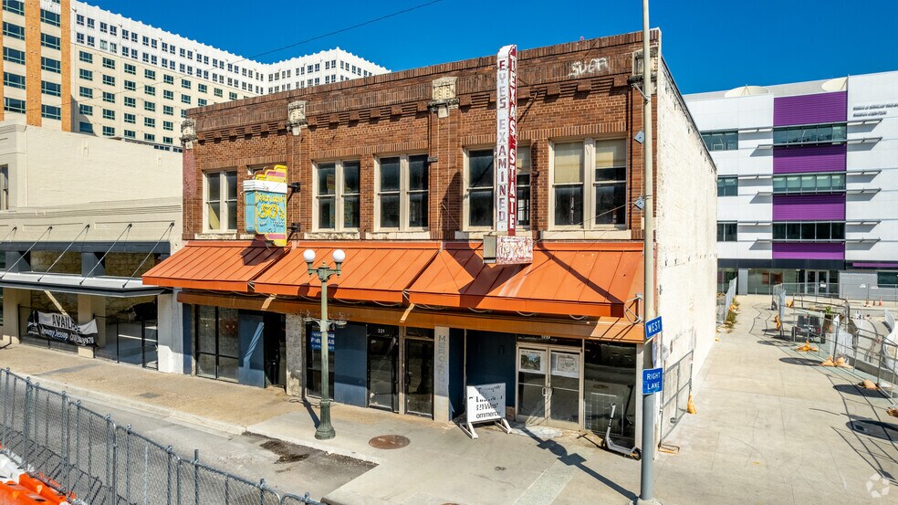 Primary Photo Of 327-331 W Commerce St, San Antonio Restaurant For Sale