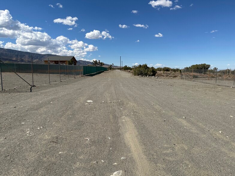 More Photos Of 0 Acacia Rd, Pinon Hills Land For Lease