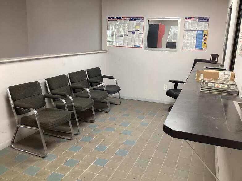More Photos Of 1045 Market St, Paterson Auto Dealership For Sale