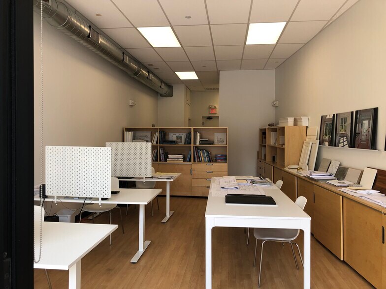 More Photos Of 293 Belmont St, Belmont Storefront Retail Office For Lease