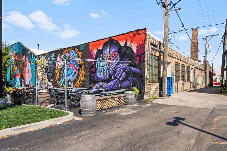 More Photos Of 417 N Ashland Ave, Chicago Warehouse For Sale