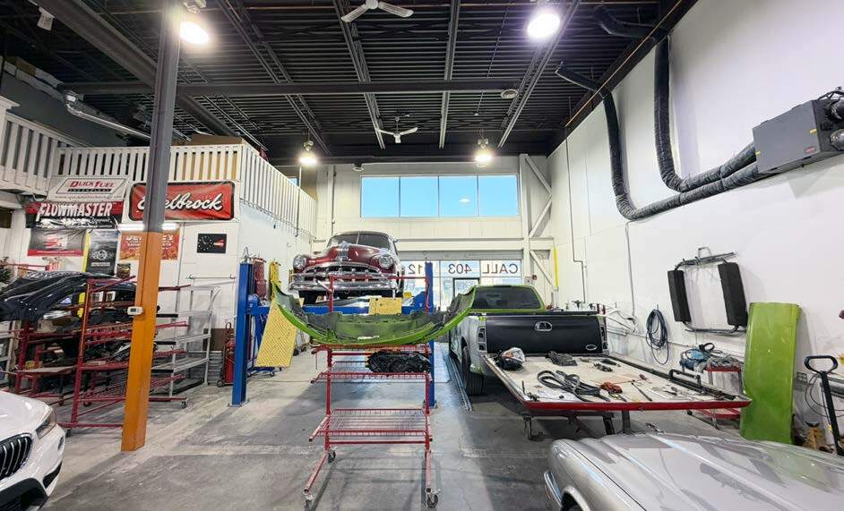 More Photos Of 2966 Main St SE, Airdrie Light Distribution For Sale