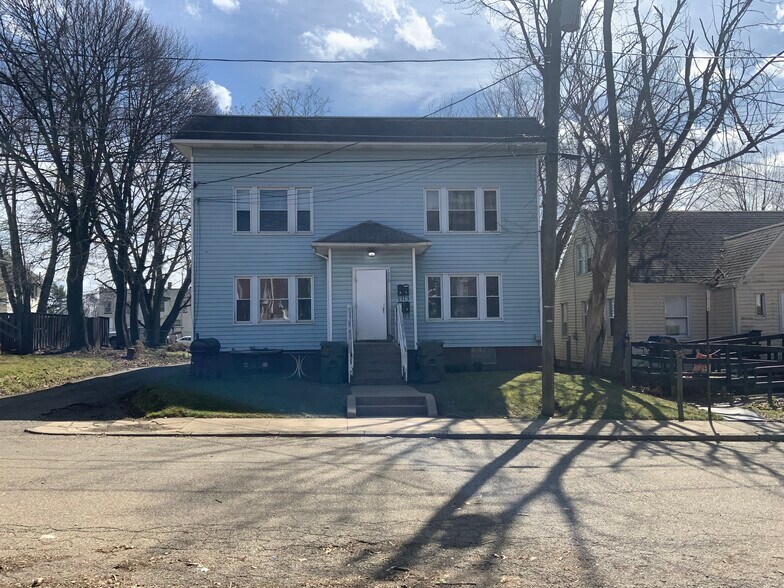 Primary Photo Of 1010 Sherlock Pl Ne, Canton Multifamily For Sale