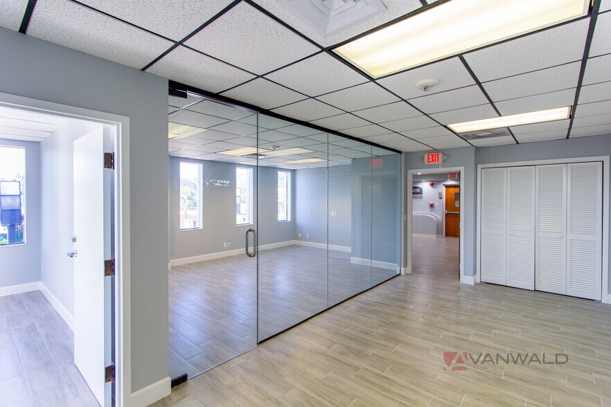 More Photos Of 9385 N 56th St, Temple Terrace General Retail For Lease