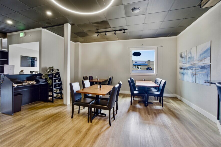 More Photos Of 4405-4435 Liberty Rd S, Salem Restaurant For Lease