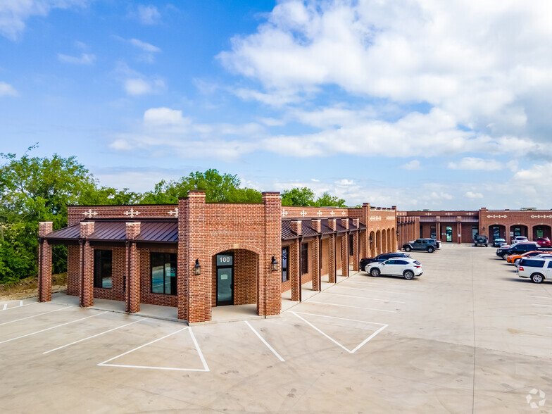 Primary Photo Of 3348 Peden Rd, Fort Worth Coworking Space