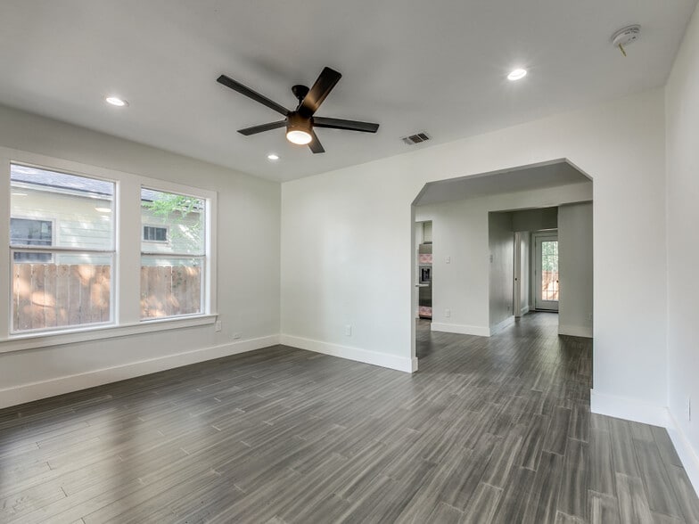 More Photos Of , San Antonio Unknown For Sale