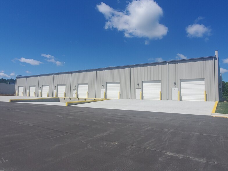 More Photos Of 80 Technology Park Ln, Fuquay Varina Warehouse For Lease