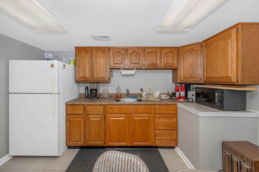 More Photos Of 286 Montevue Ln, Frederick Medical For Lease