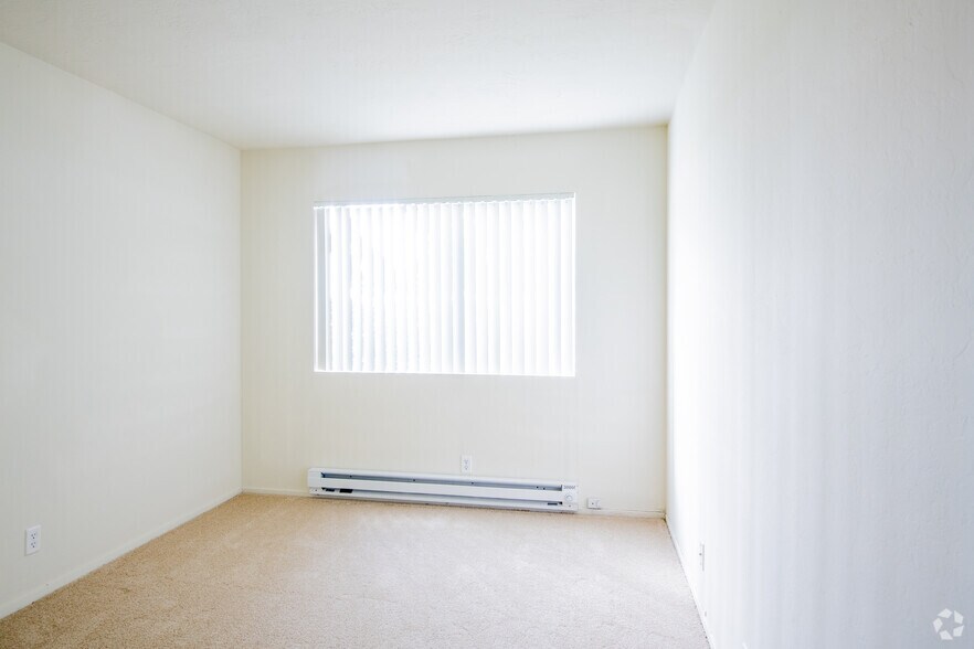 More Photos Of 2051 Shoreline Dr, Alameda Apartments For Sale
