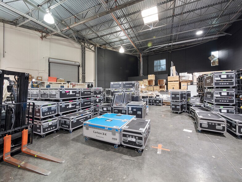 More Photos Of 8900 Research Dr, Irvine Research And Development For Lease